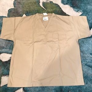 XL khaki scrub top